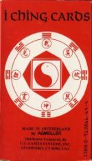10858 I Ching Cards Box RS